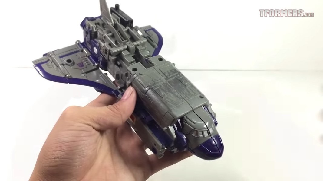 Siege Astrotrain In Hand With Video Review And Images 17 (17 of 30)